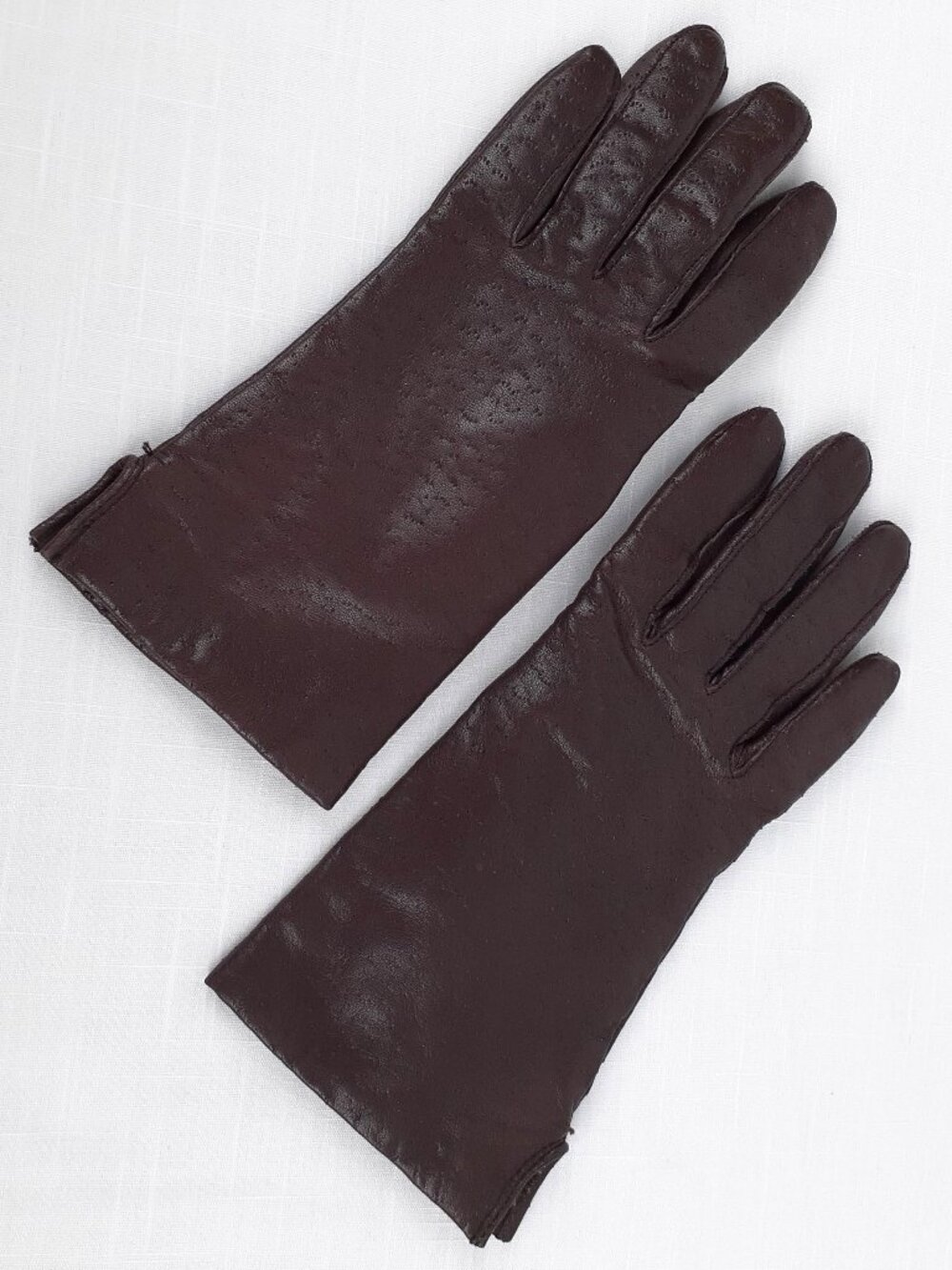 Fownes Vintage Genuine Leather Gloves with Acrylic Lining Brown. Womens
